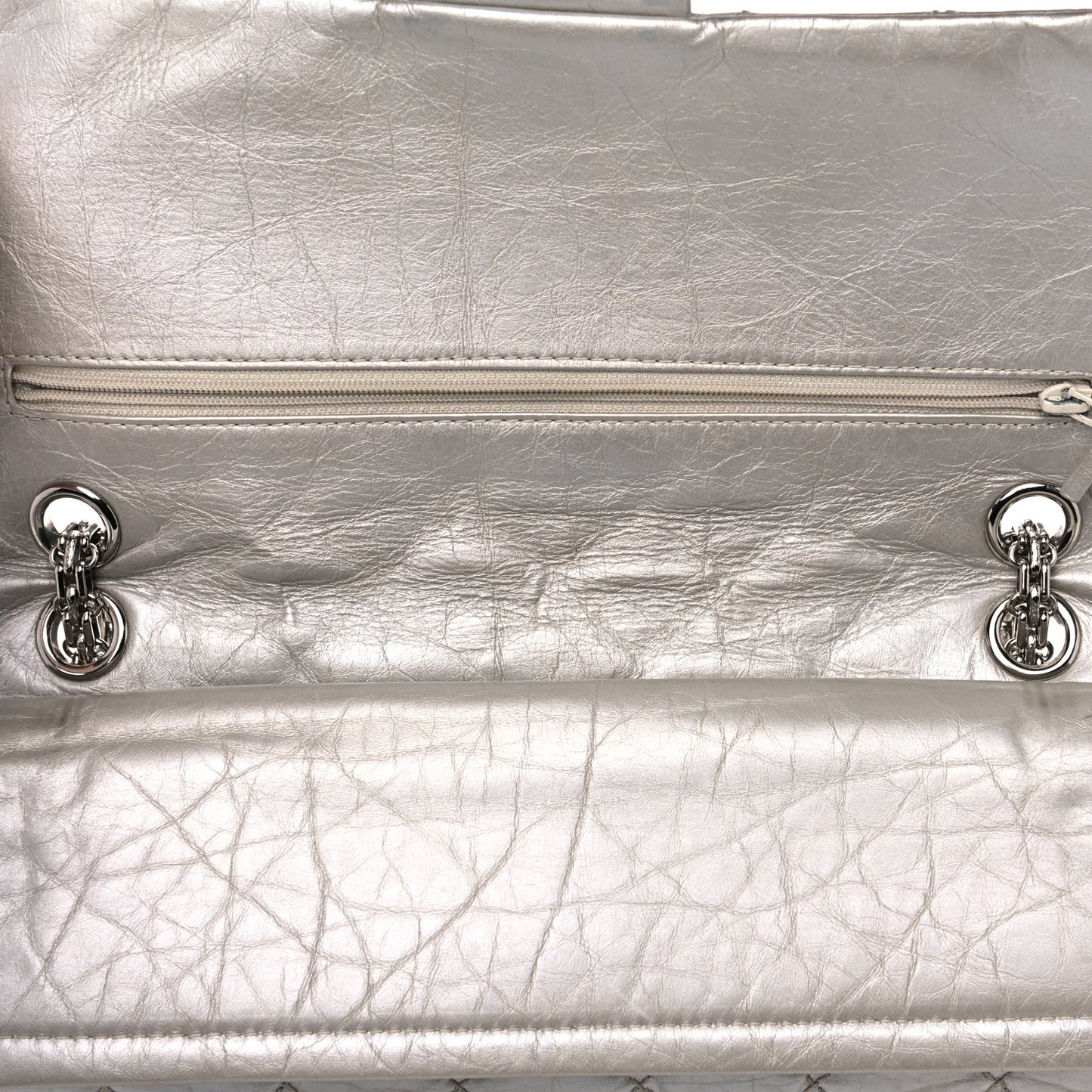 Metallic Aged Calfskin Quilted 2.55 Reissue 226 Flap Silver