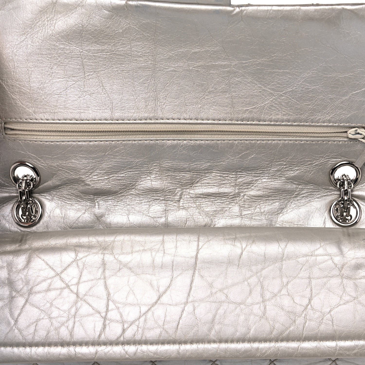 Chanel Metallic Aged Calfskin Quilted 2.55 Reissue 226 Flap Silver 17 of 21