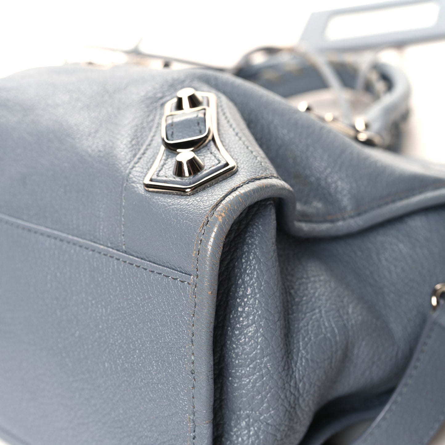 Chevre Silver Metallic Edge Hardware City Bleu Acier