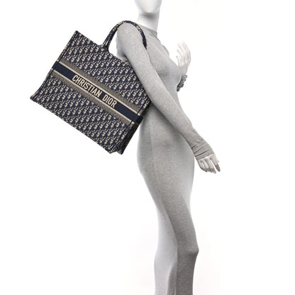 Christian Dior Oblique Large Book Tote Blue Multicolor 2 of 10