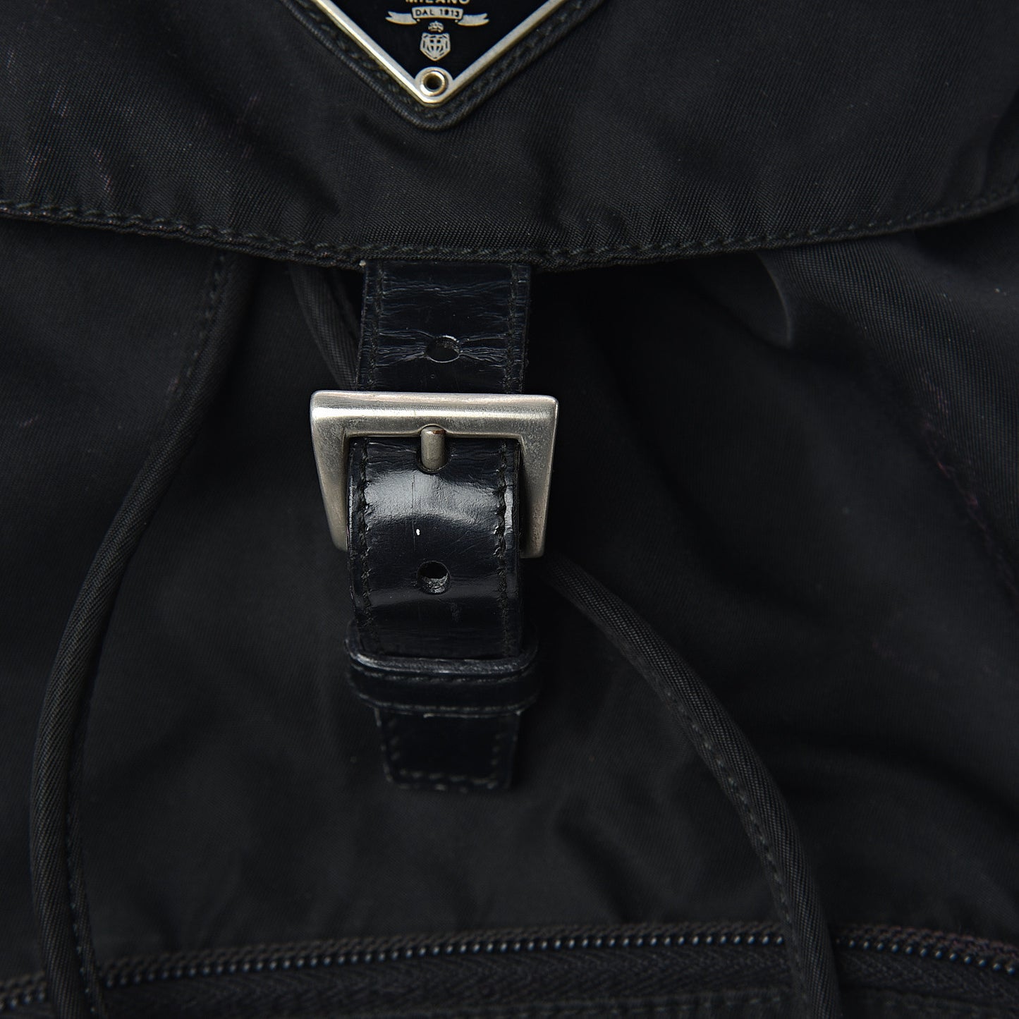Nylon Vela Medium Cinch Backpack Black