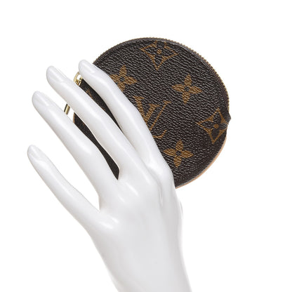 Louis Vuitton Monogram Round Coin Purse 2 of 8