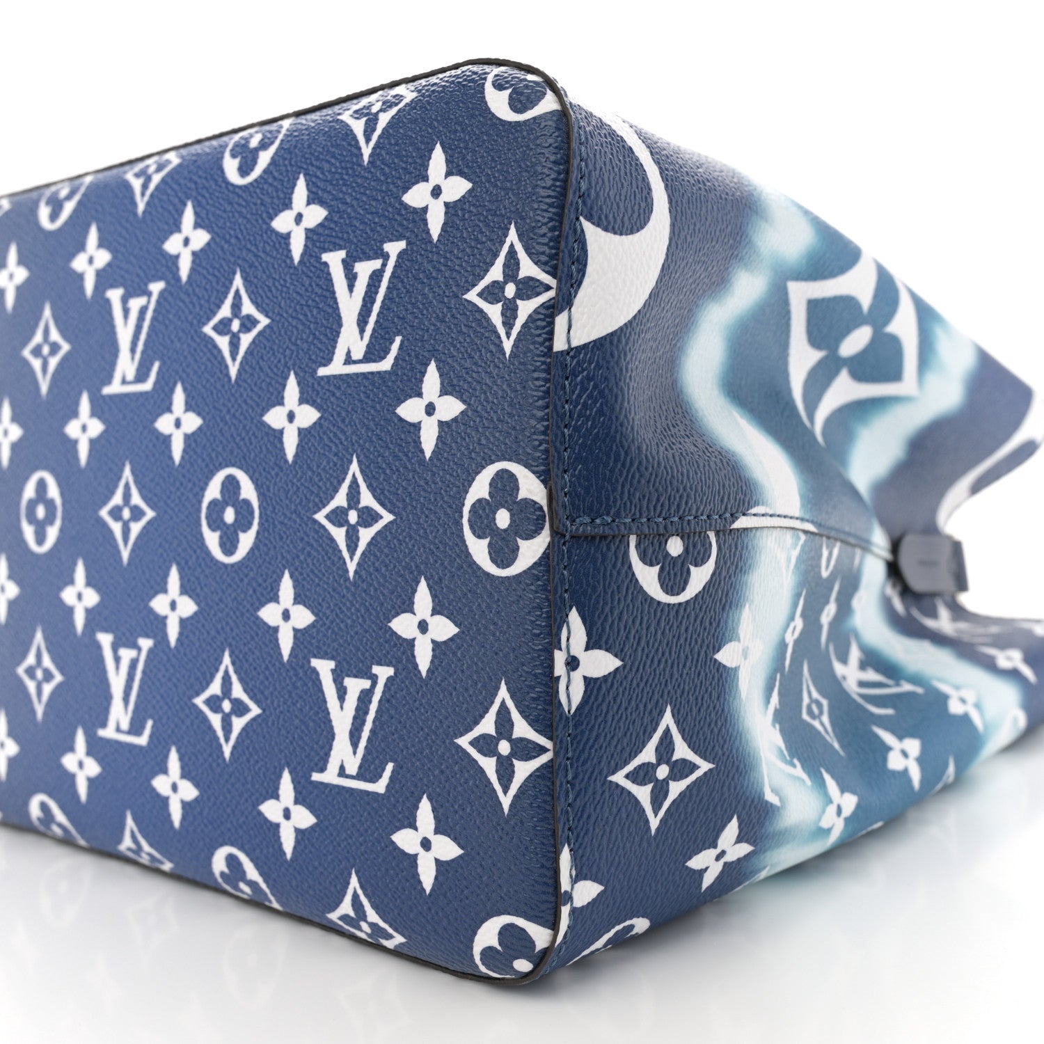 Louis Vuitton Monogram Escale Neonoe MM Blue 10 of 10