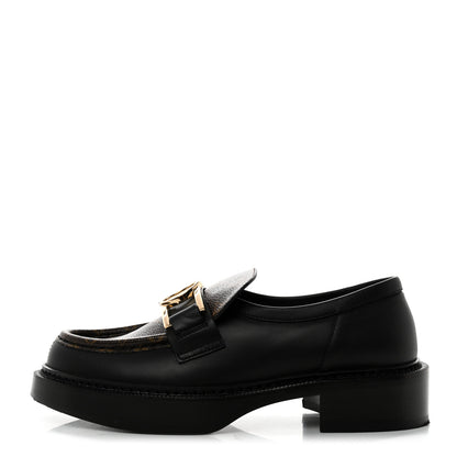 Louis Vuitton Monogram Calfskin Academy Loafers 36 Black 1 of 9