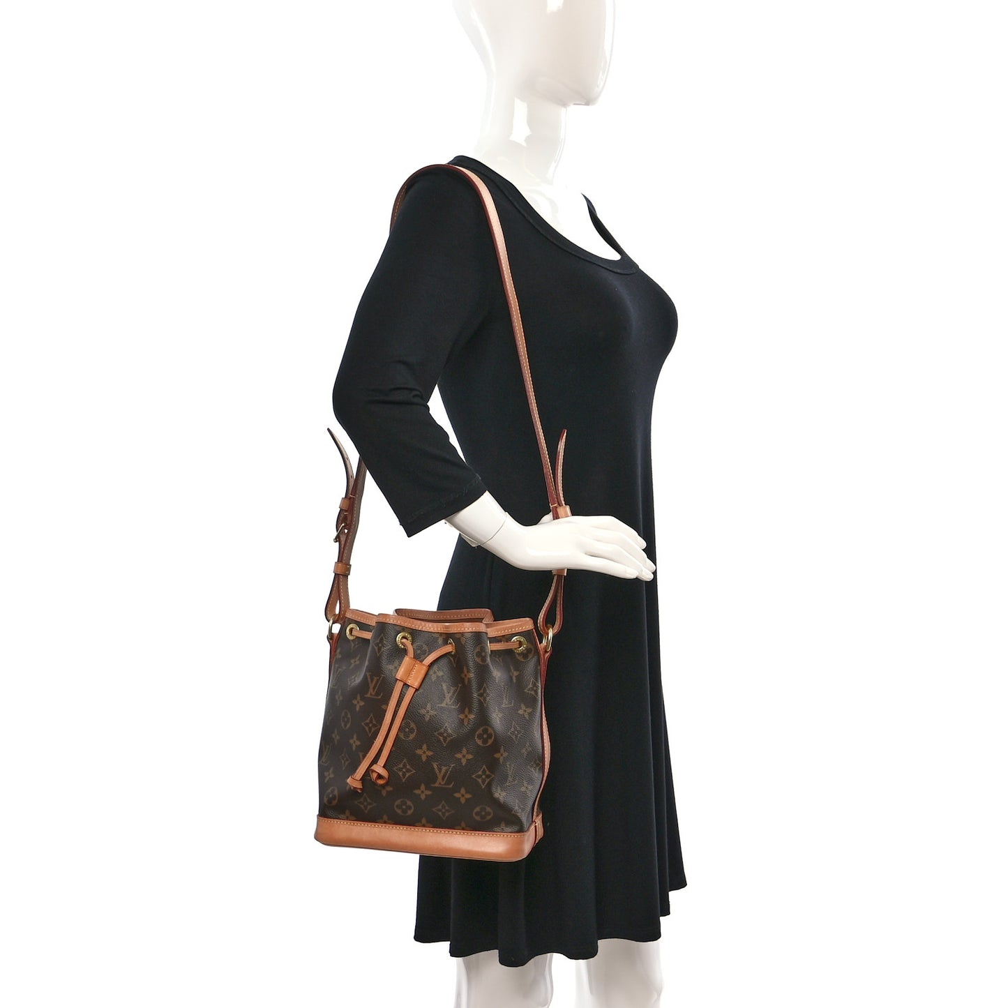 Monogram Noe BB