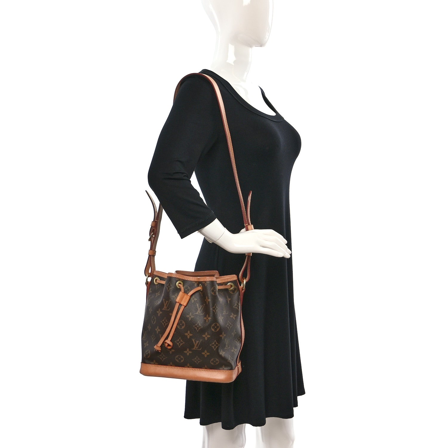 Louis Vuitton Monogram Noe BB 2 of 9