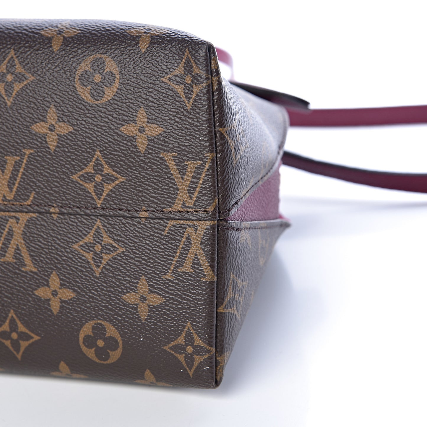 Monogram Alma BNB Raisin