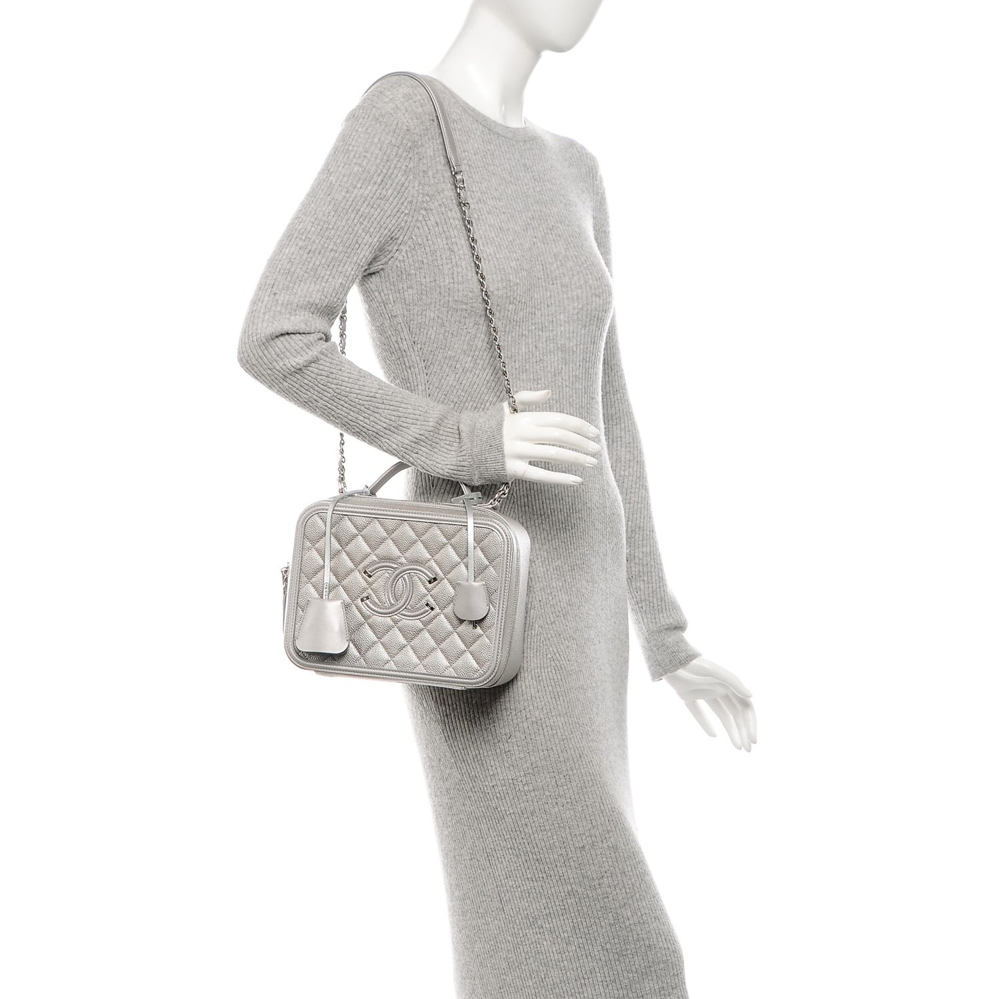 Metallic Caviar Quilted Large CC Filigree Vanity Case Silver