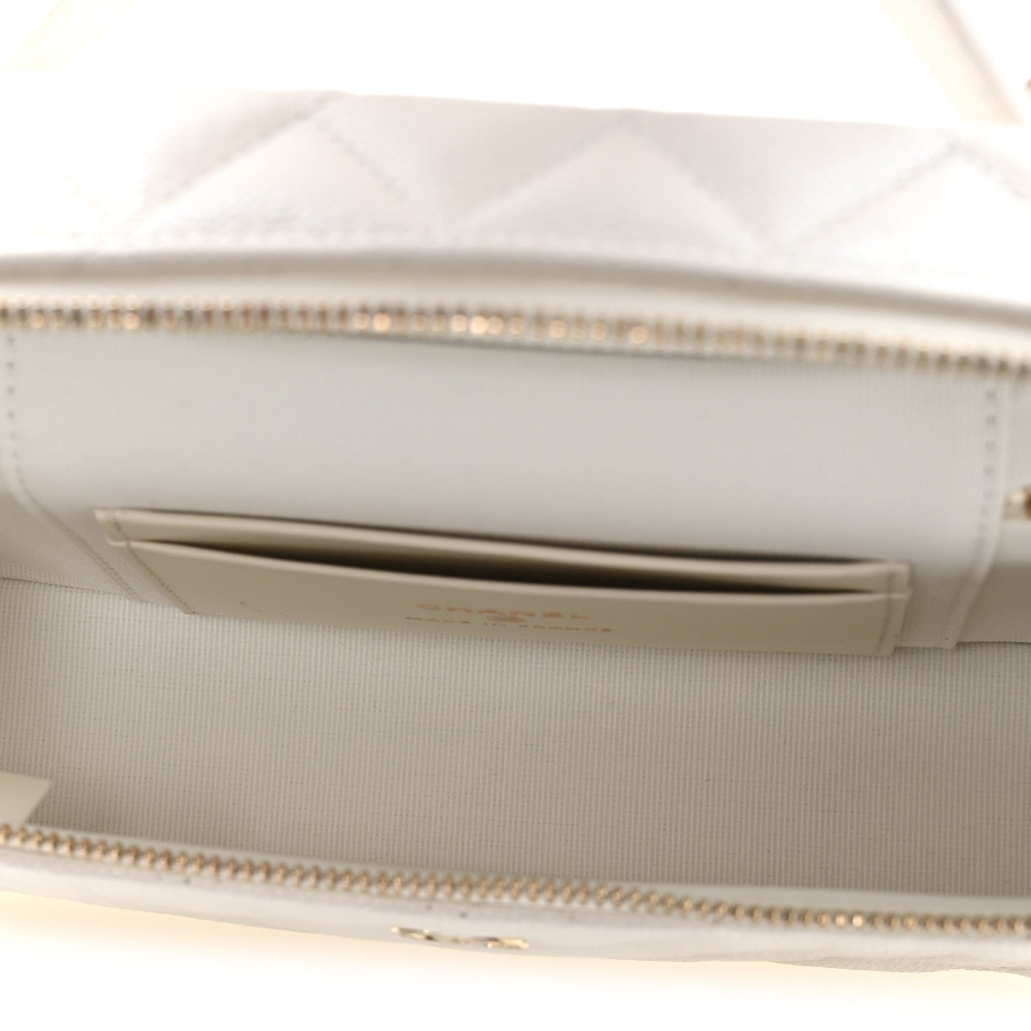 Chanel Caviar Quilted Top Handle Slim Vanity With Chain White 4 of 10