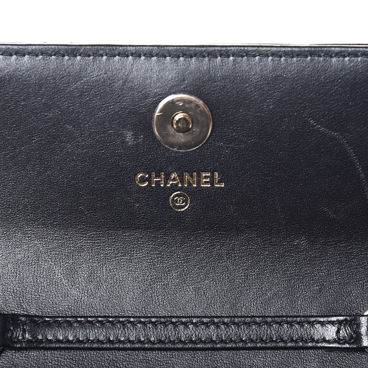 Lambskin Quilted Pearl Clutch With Chain Black