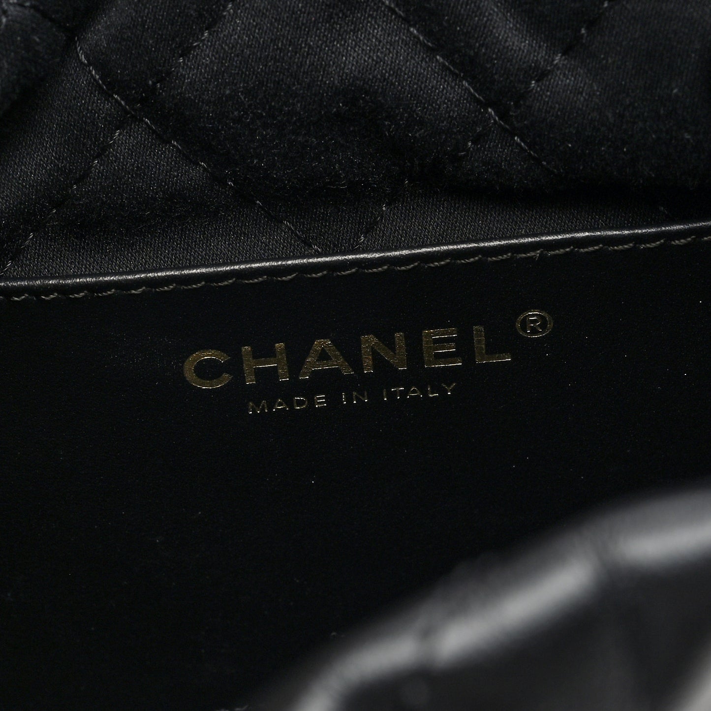 Shiny Calfskin Quilted Mini Chanel 22 Black