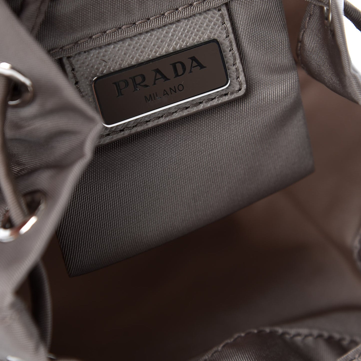 Nylon Vela Drawstring Pouch Argilla