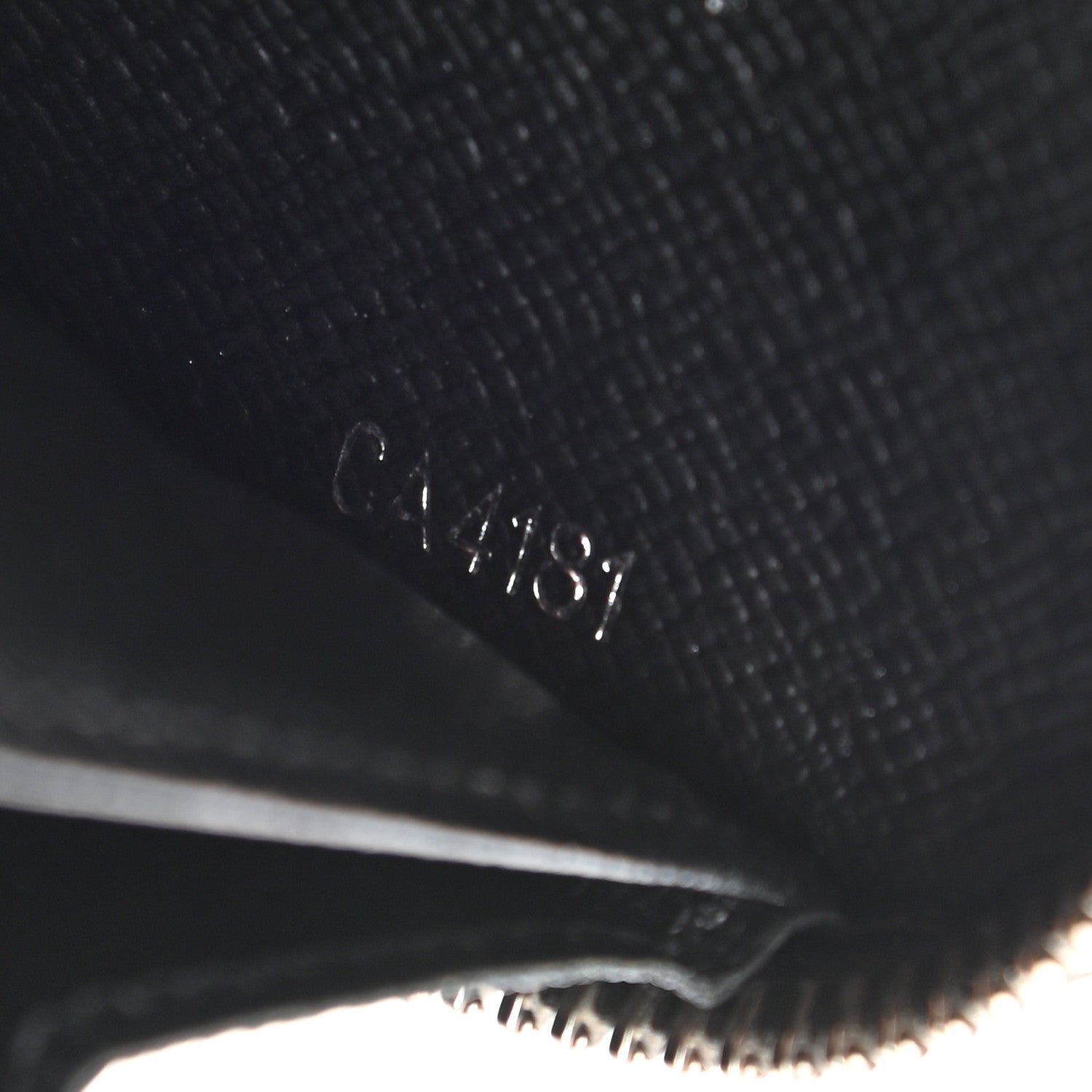 Louis Vuitton Epi Zippy Wallet Black 7 of 9