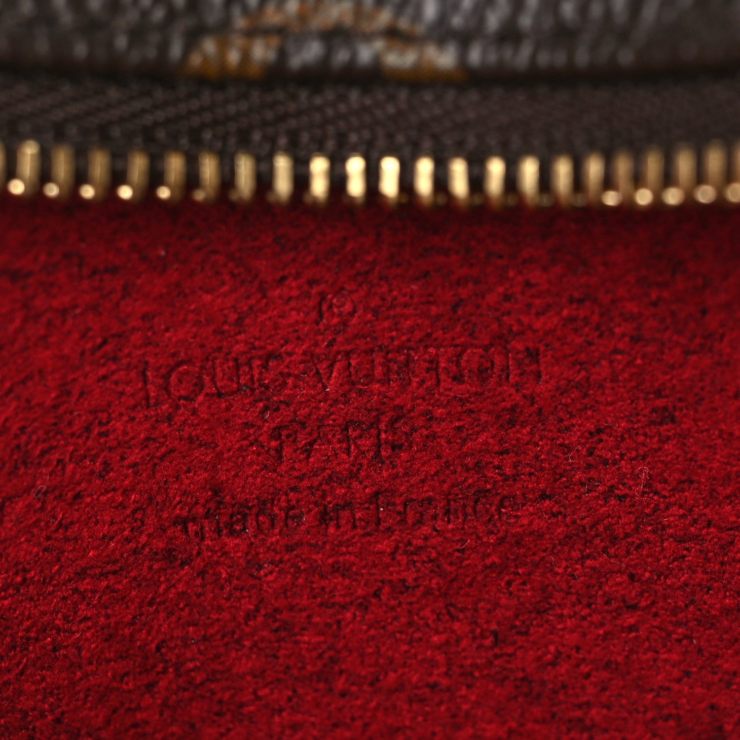 Louis Vuitton Monogram Wapity 6 of 6
