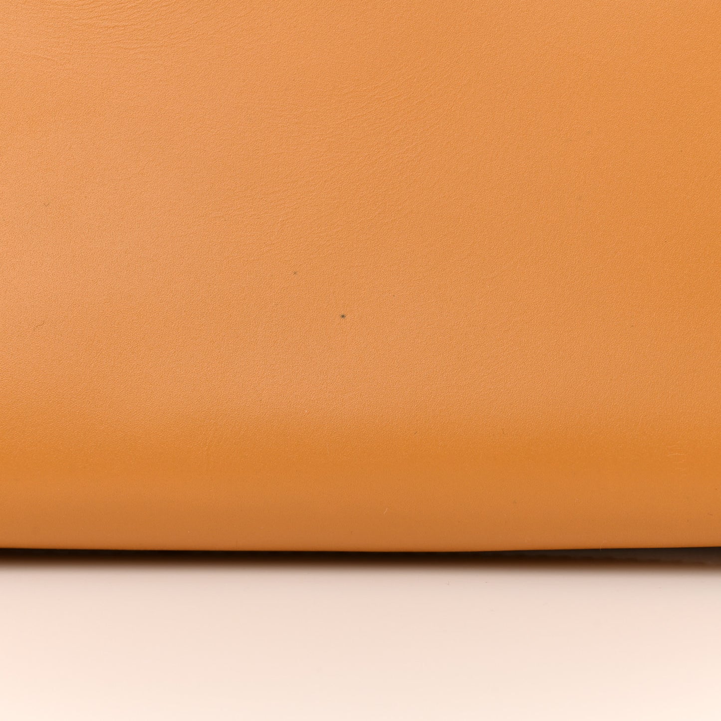 Vitello Morgan Beaded Medium Peekaboo Iconic Satchel Oro Soft