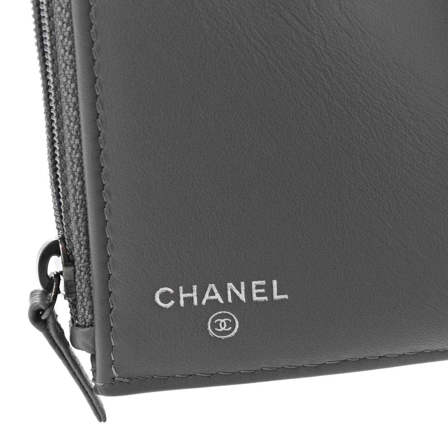 Caviar Chevron Quilted Boy Compact Wallet Grey