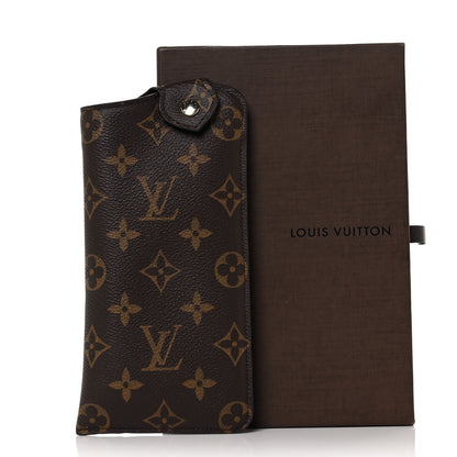 Louis Vuitton Monogram Sunglasses Case MM 9 of 9