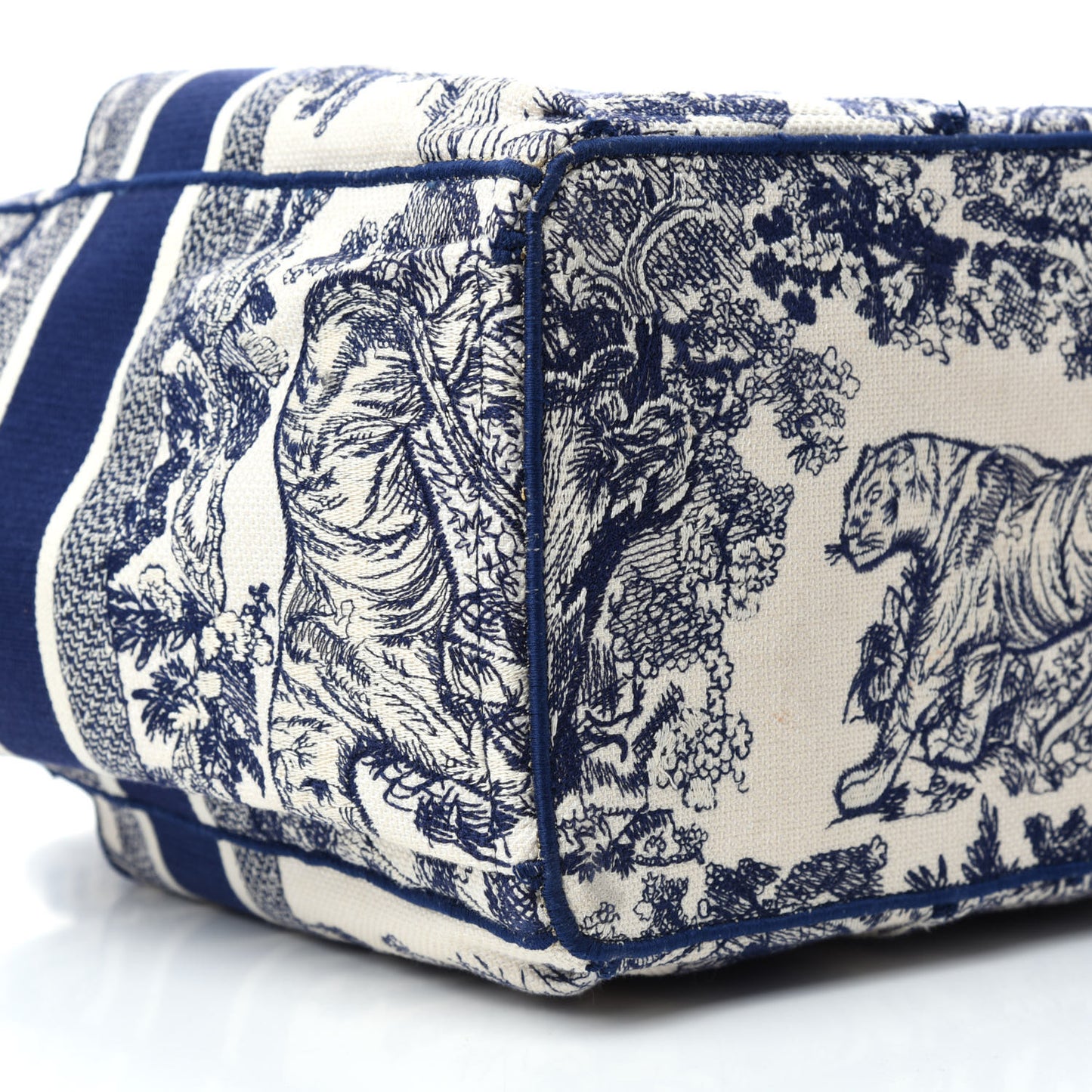 Canvas Embroidered Toile De Jouy Catherine Tote Blue