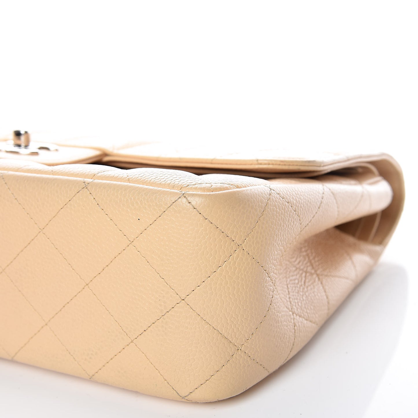 Caviar Quilted Jumbo Double Flap Beige Clair