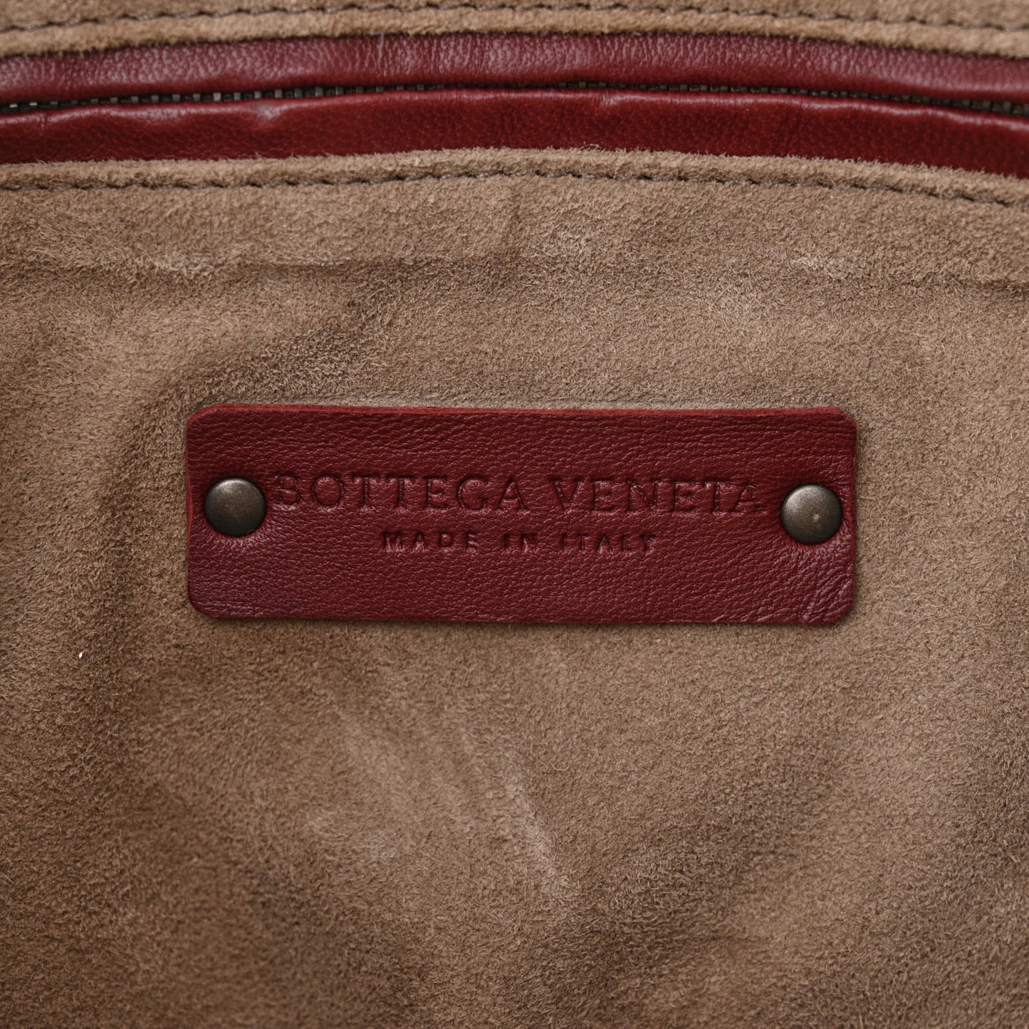Nappa Intrecciato Nodini Crossbody Messenger Bordeaux