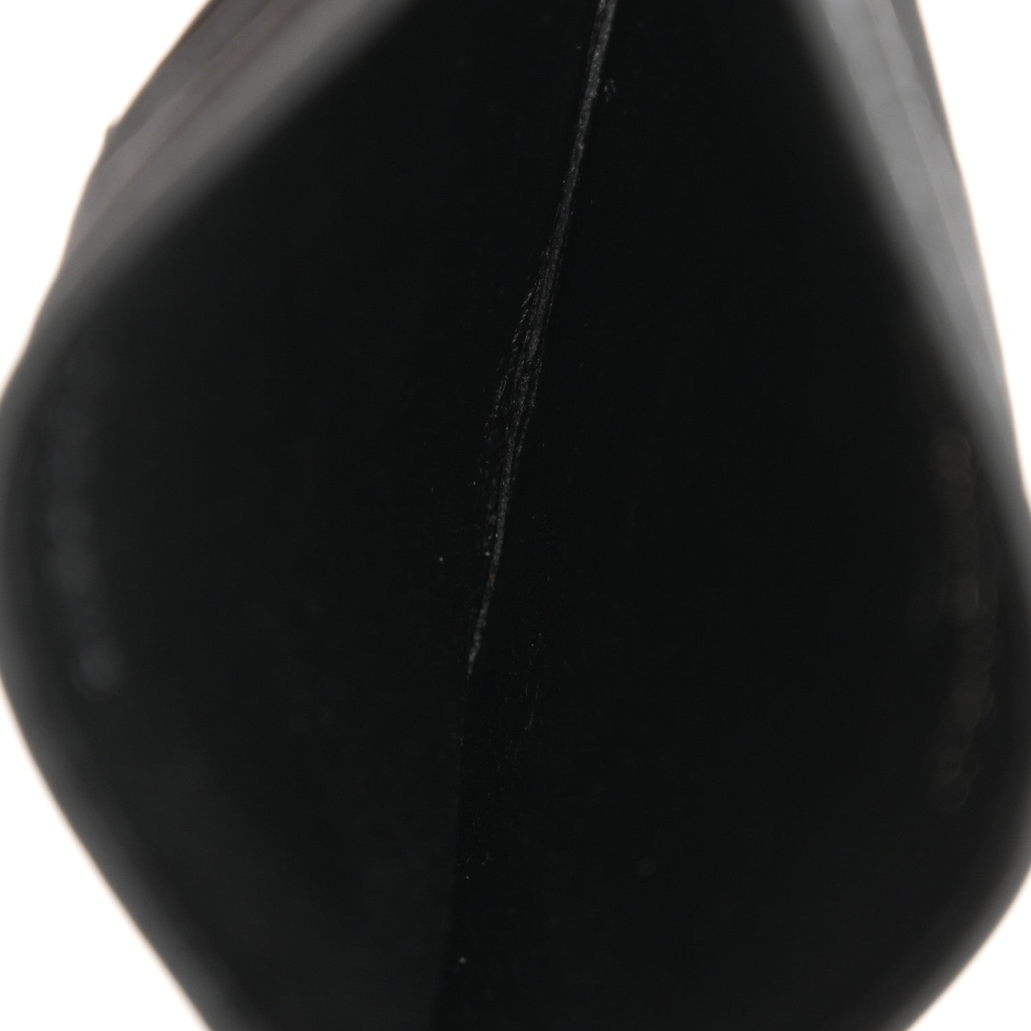 Saint Laurent Grain De Poudre Matelasse Chevron Monochrome Monogram Credit Card Case Black 5 of 10