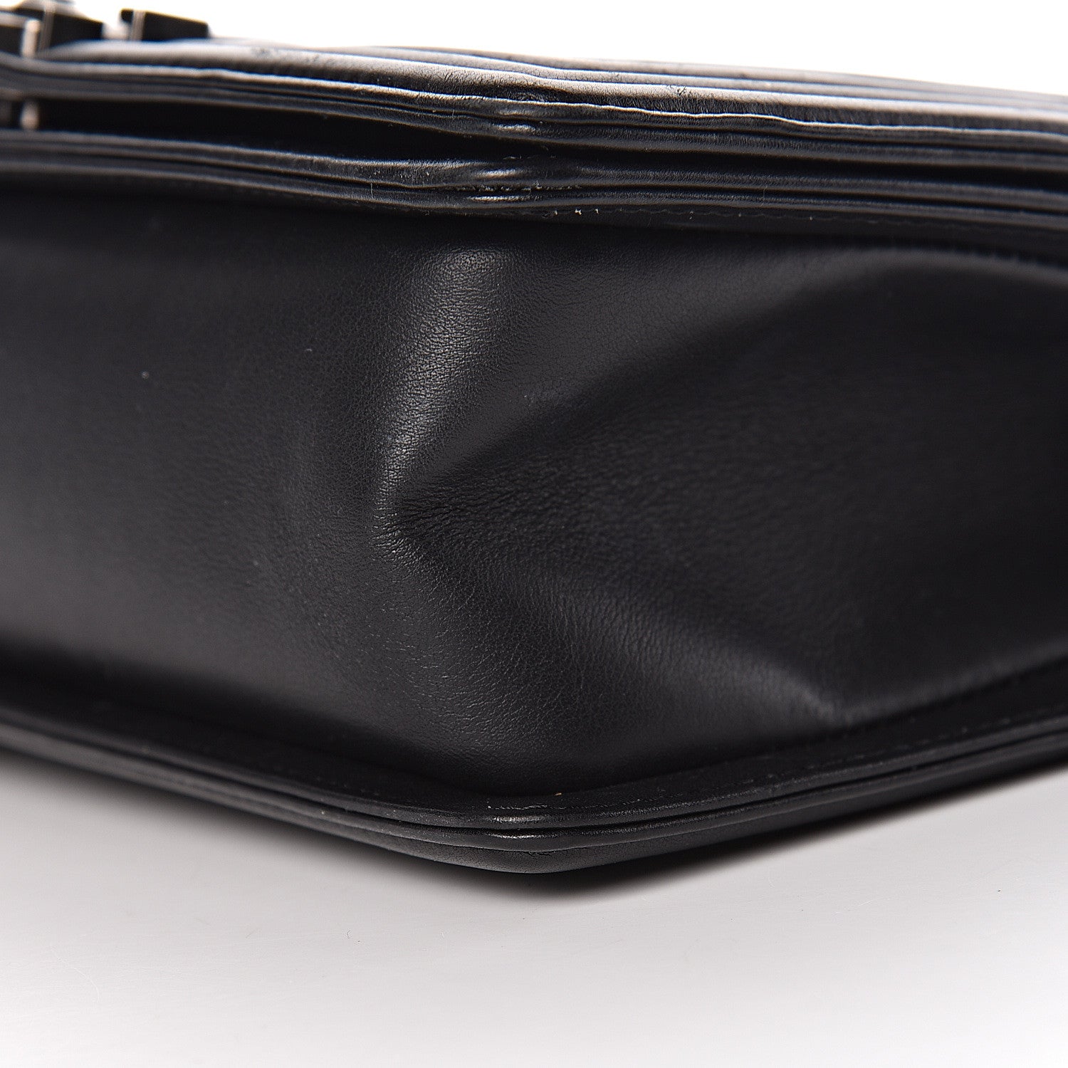 Chanel Lambskin Chevron Medium Boy Flap Black 13 of 16