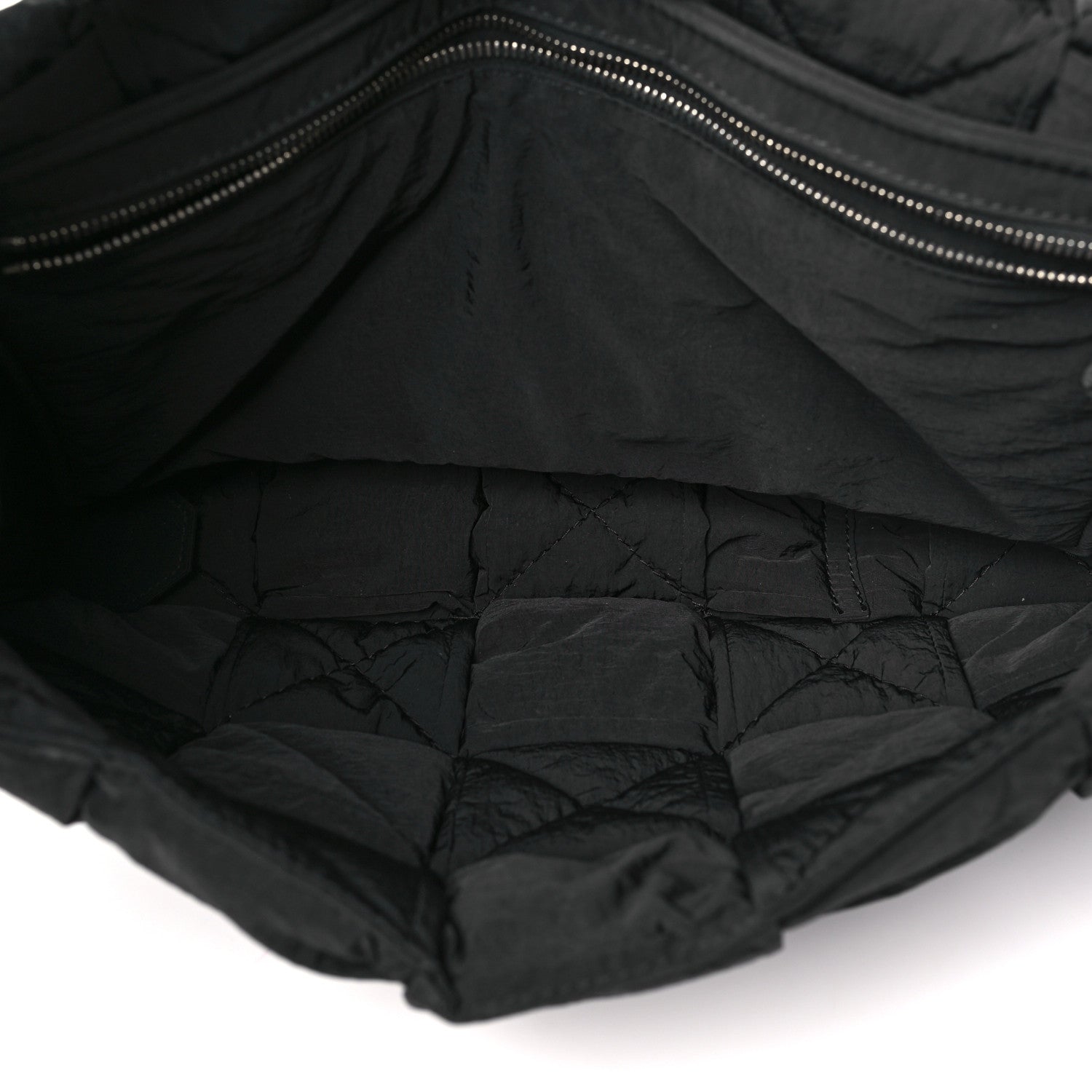 Bottega Veneta Nylon Intrecciato Padded Tech Maxi Cassette Bag Black 5 of 10