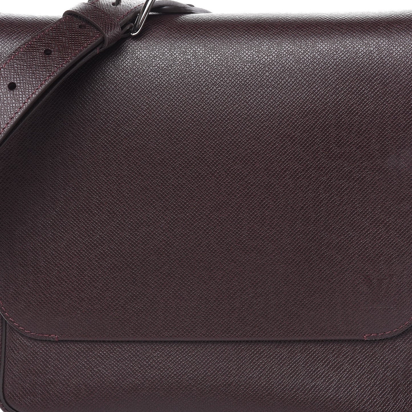 Taiga Roman PM Messenger Acajou