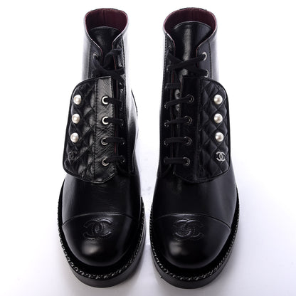 Chanel Crackled Calfskin Velvet Pearl Combat Short Boots 42 Black 7 of 10