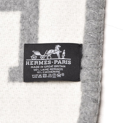 Hermes Wool Cashmere Avalon III Blanket Ecru Gris Clair 5 of 5