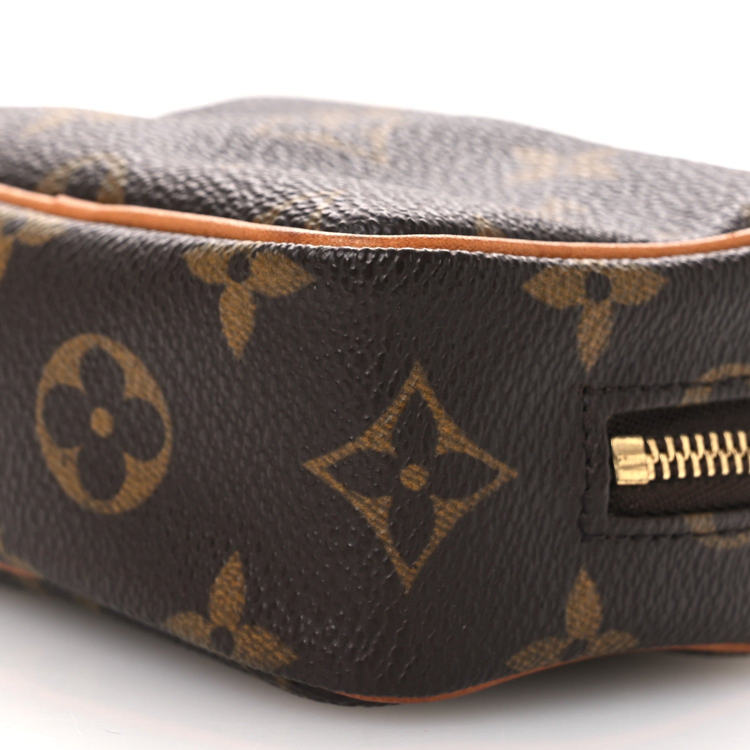 Louis Vuitton Monogram Wapity 9 of 11