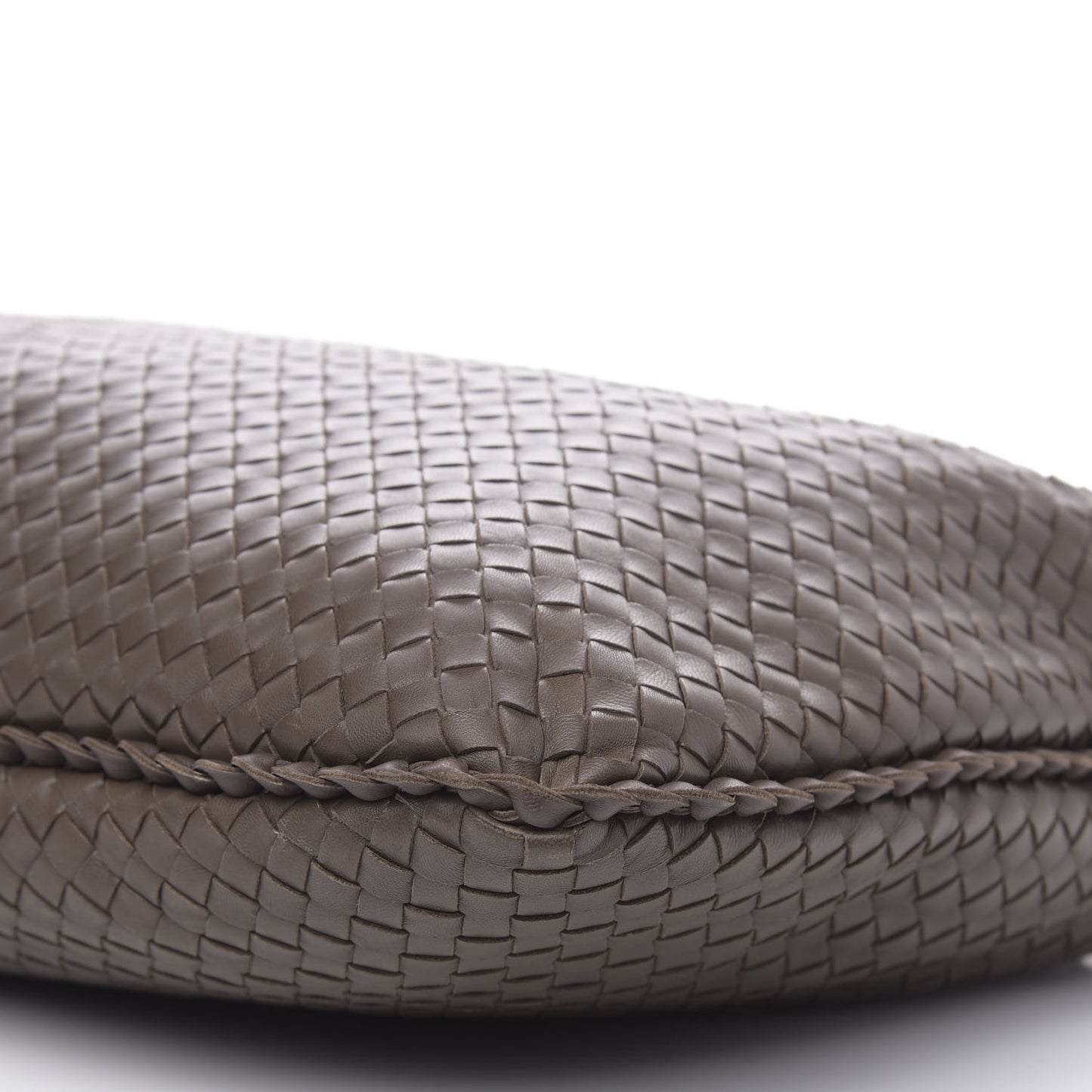 Nappa Intrecciato Maxi Veneta Hobo