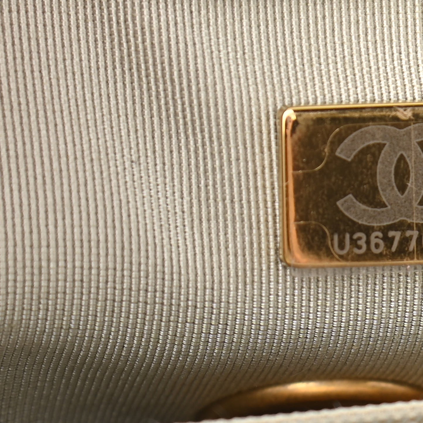 Tweed Quilted Medium Chanel 19 Flap Grey Ecru
