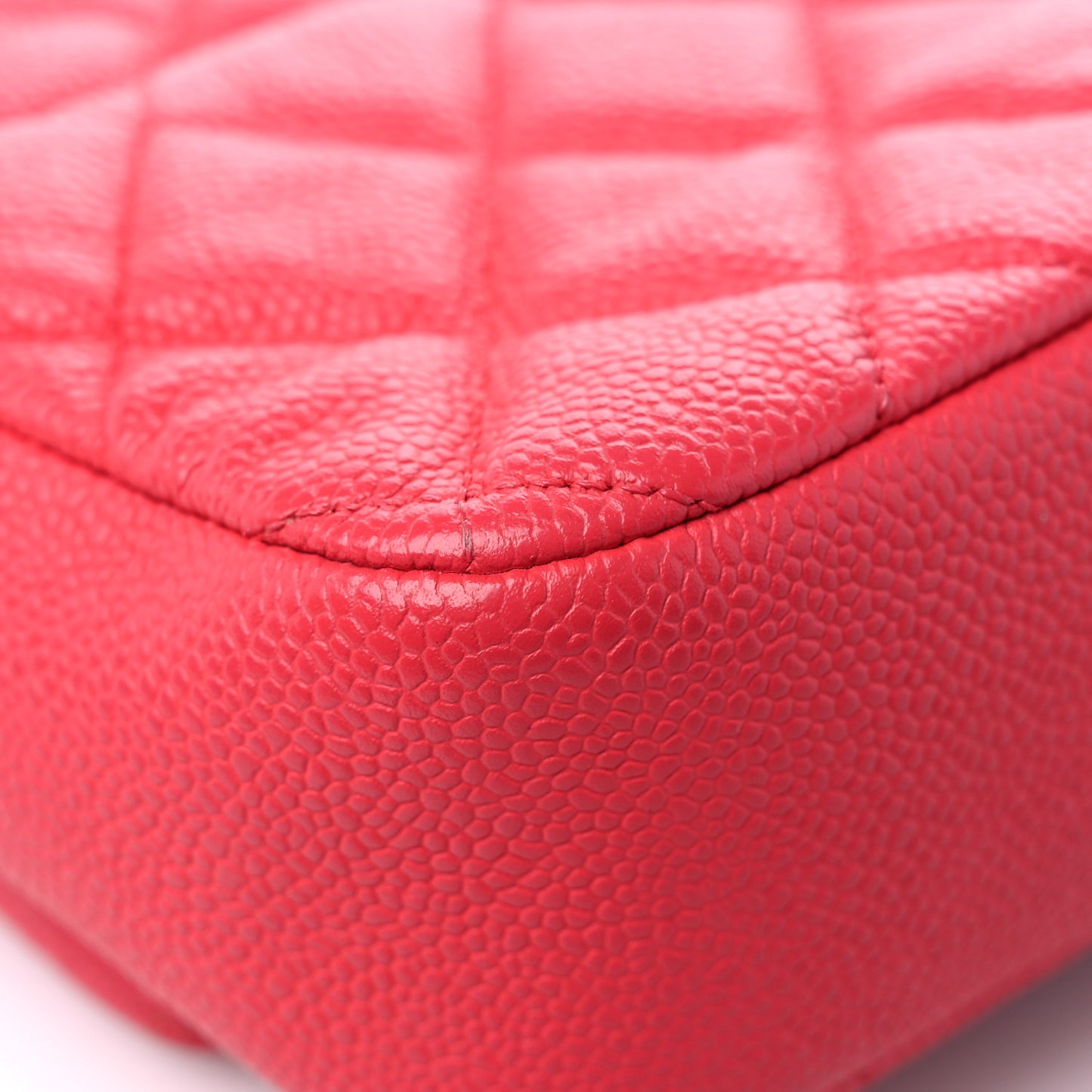 Caviar Quilted Medium Easy Flap Coral Coral Pink