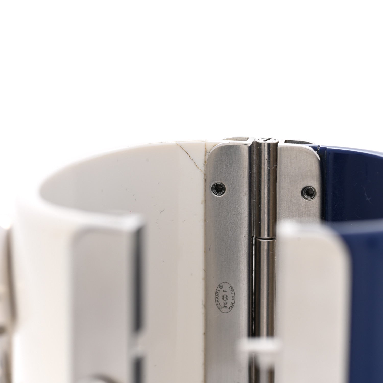 Chanel Resin Pearl CC Cuff Cream White Blue 7 of 7
