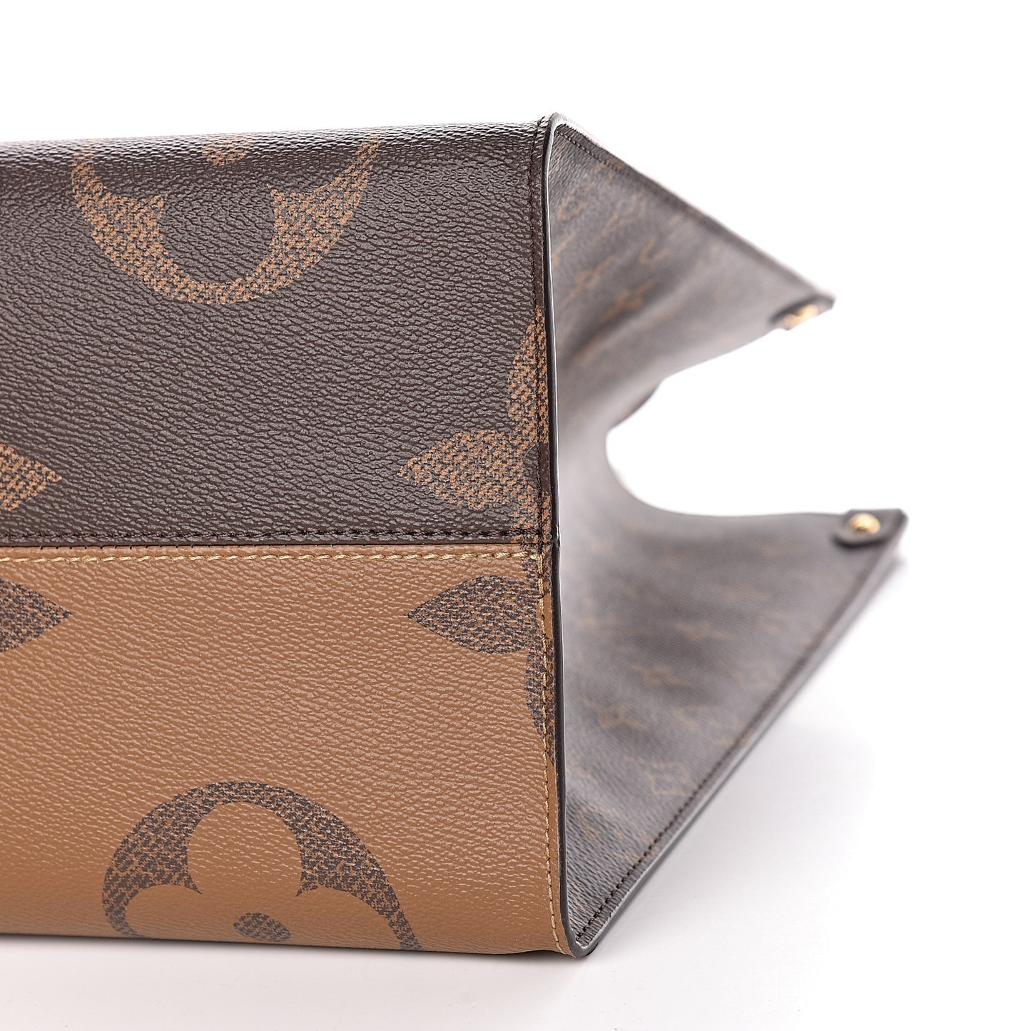 Reverse Monogram Giant Onthego GM