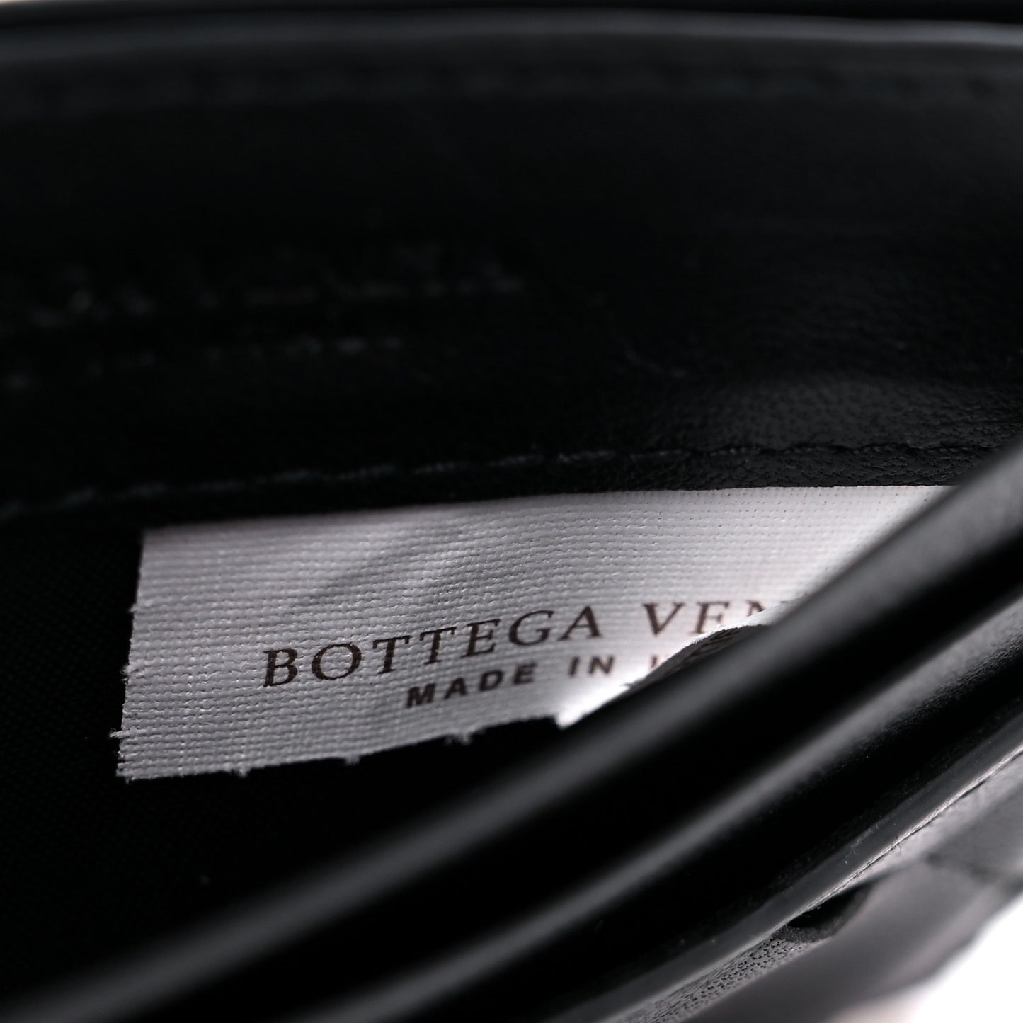 Nappa Intrecciato VN Card Case Black