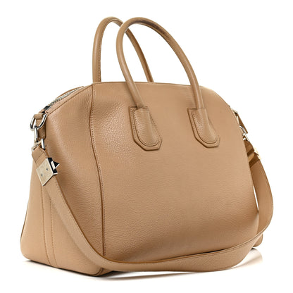 Givenchy Sugar Goatskin Medium Antigona Medium Beige 2 of 20