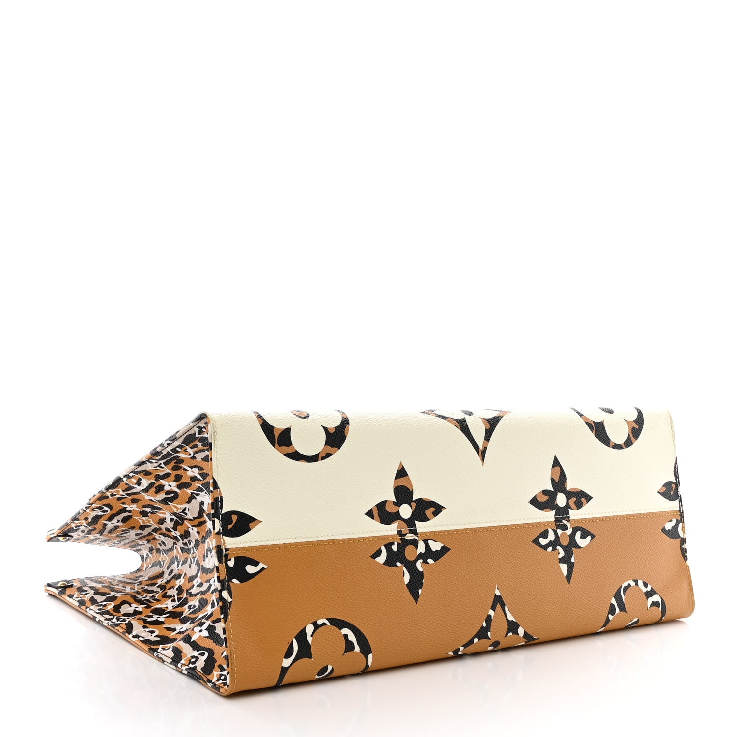 Louis Vuitton Monogram Giant Jungle Onthego GM Ivory 4 of 10