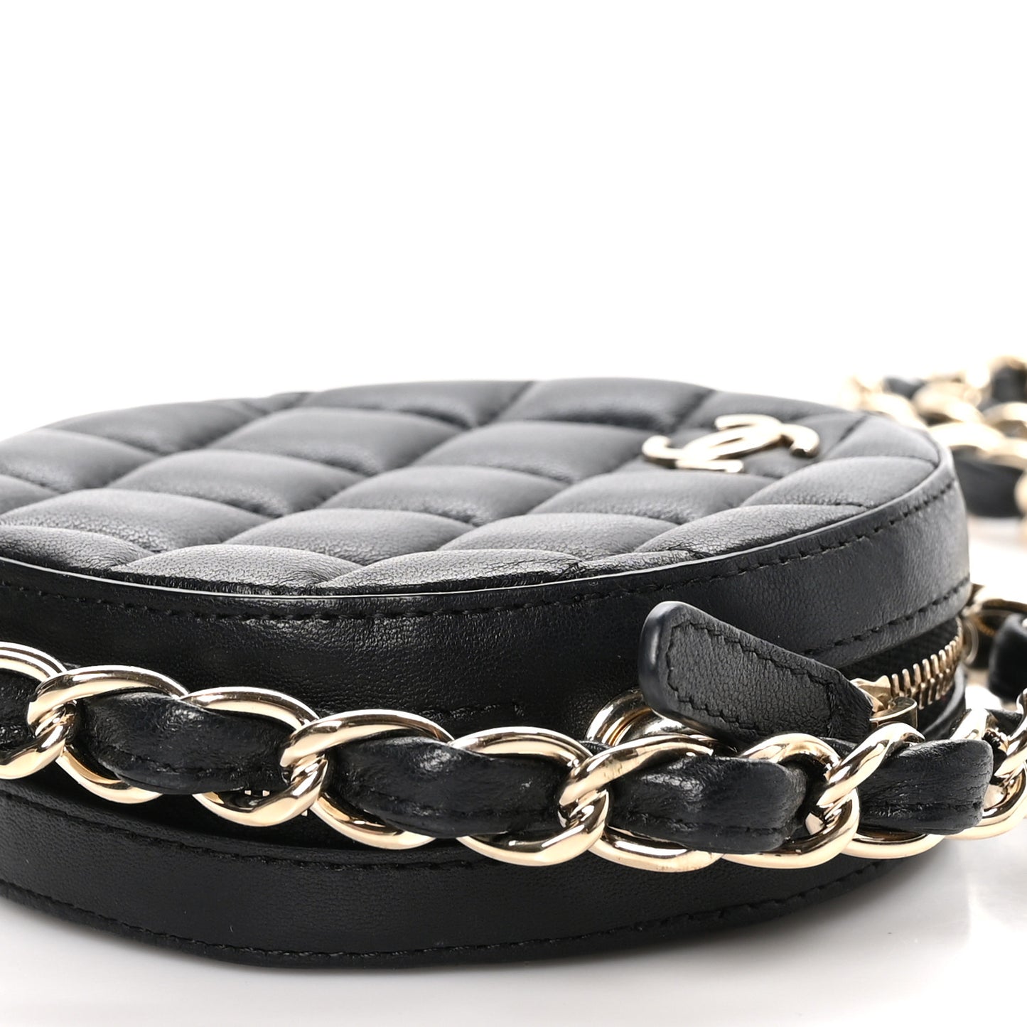Lambskin Quilted Chain Round Mini Clutch Black