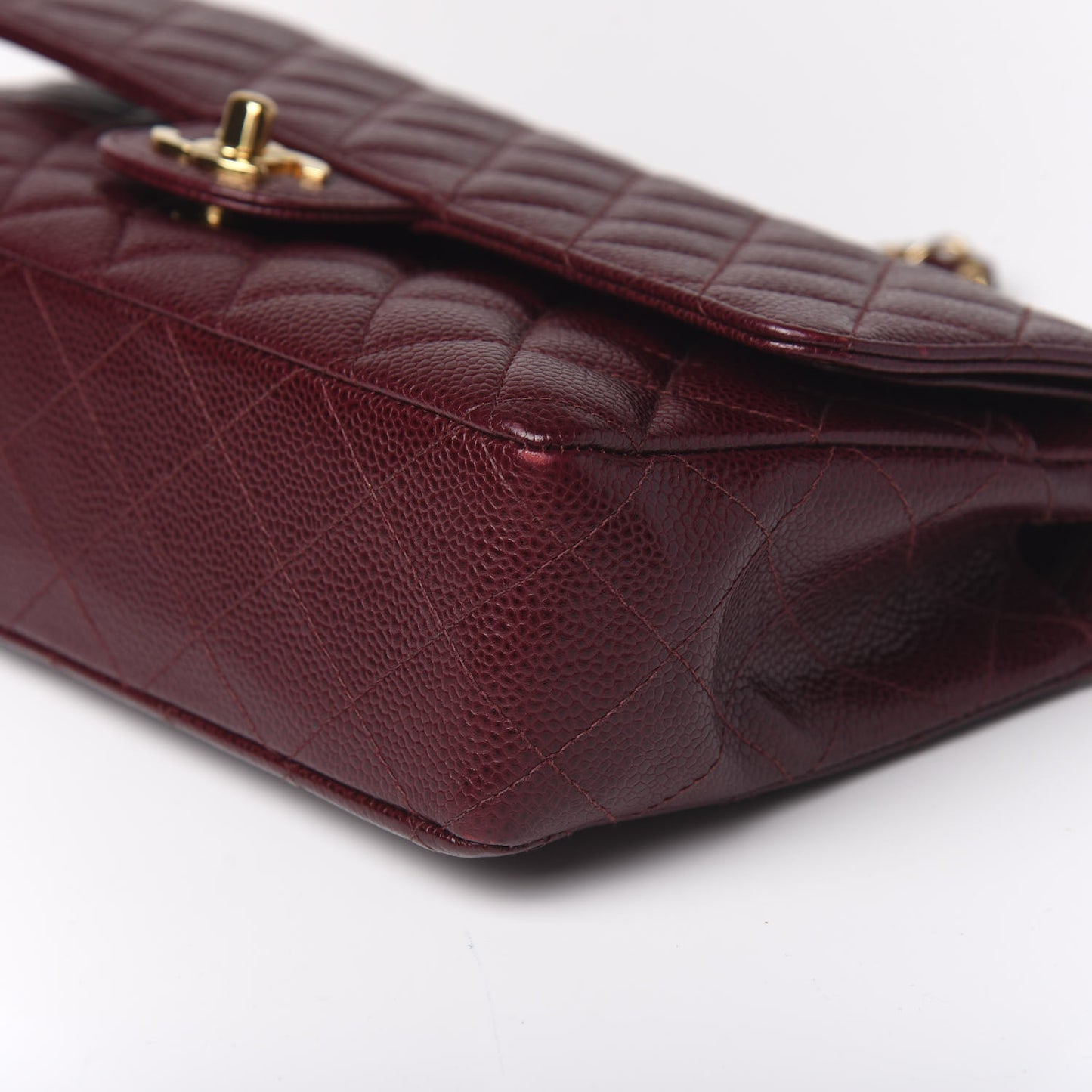 Caviar Quilted Medium Double Flap Bordeaux