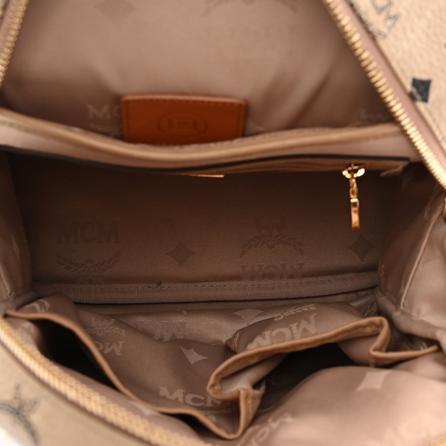 Visetos Small Side Stud Stark Backpack Beige