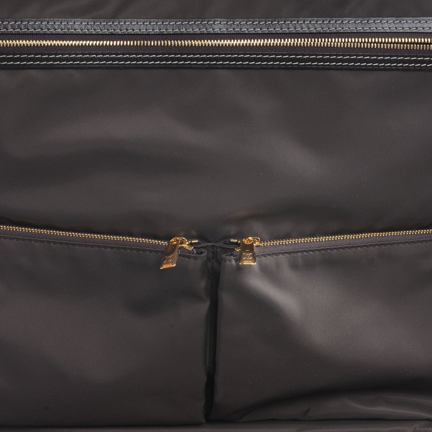 Monogram Idylle Epopee Rolling Suitcase Fusain