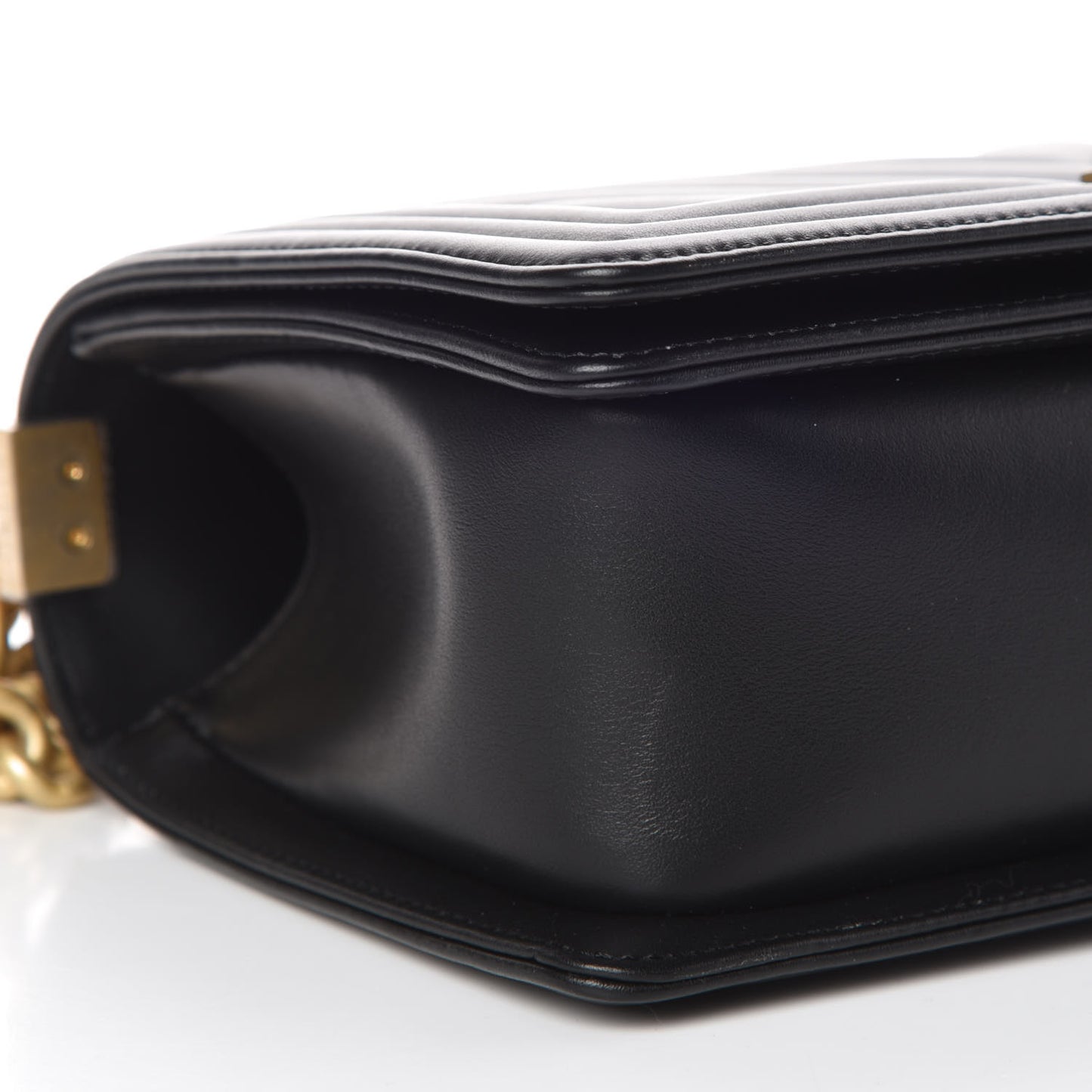 Calfskin Chevron Quilted Medium Boy Flap Black