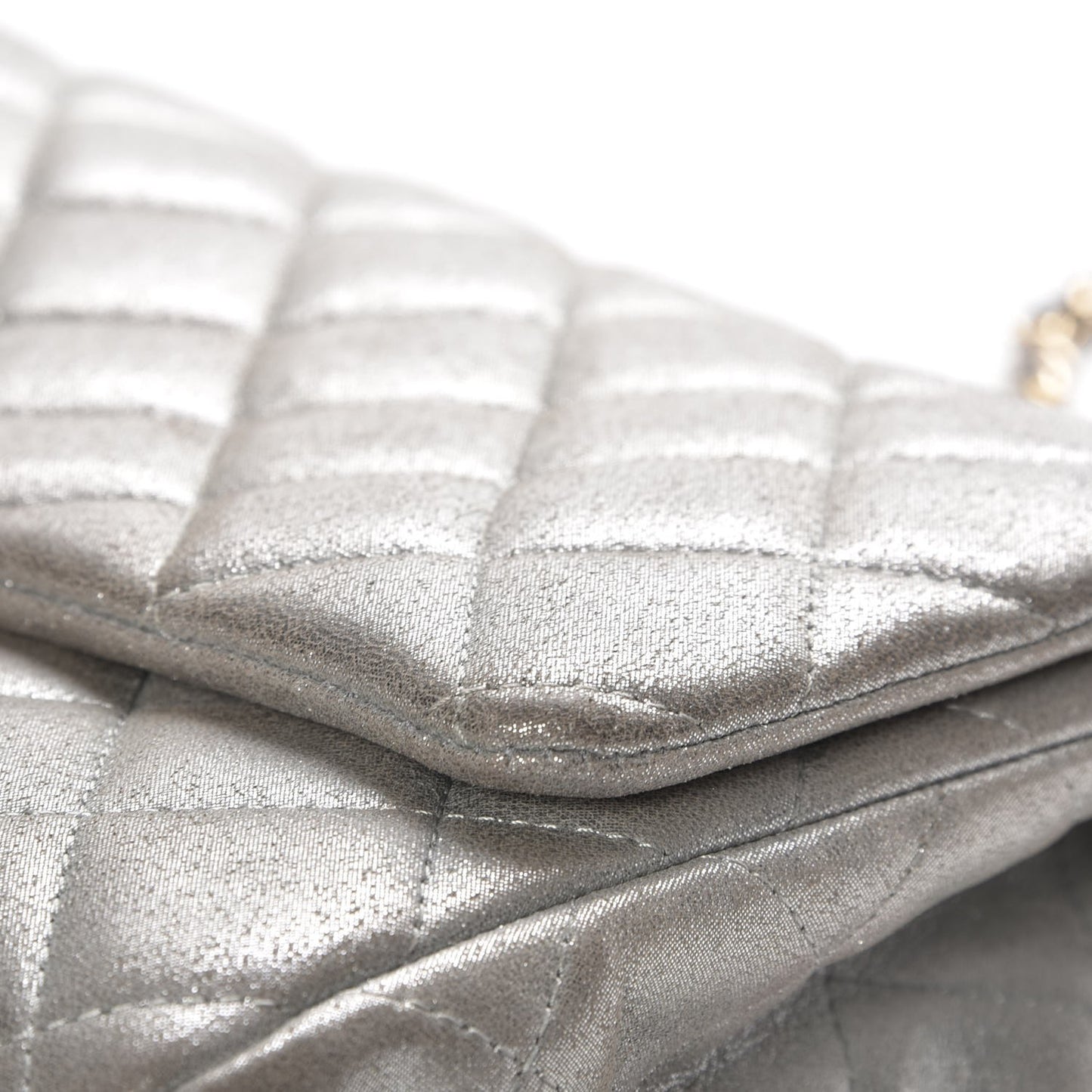 Iridescent Calfskin Clutch With Chain Flap Silver