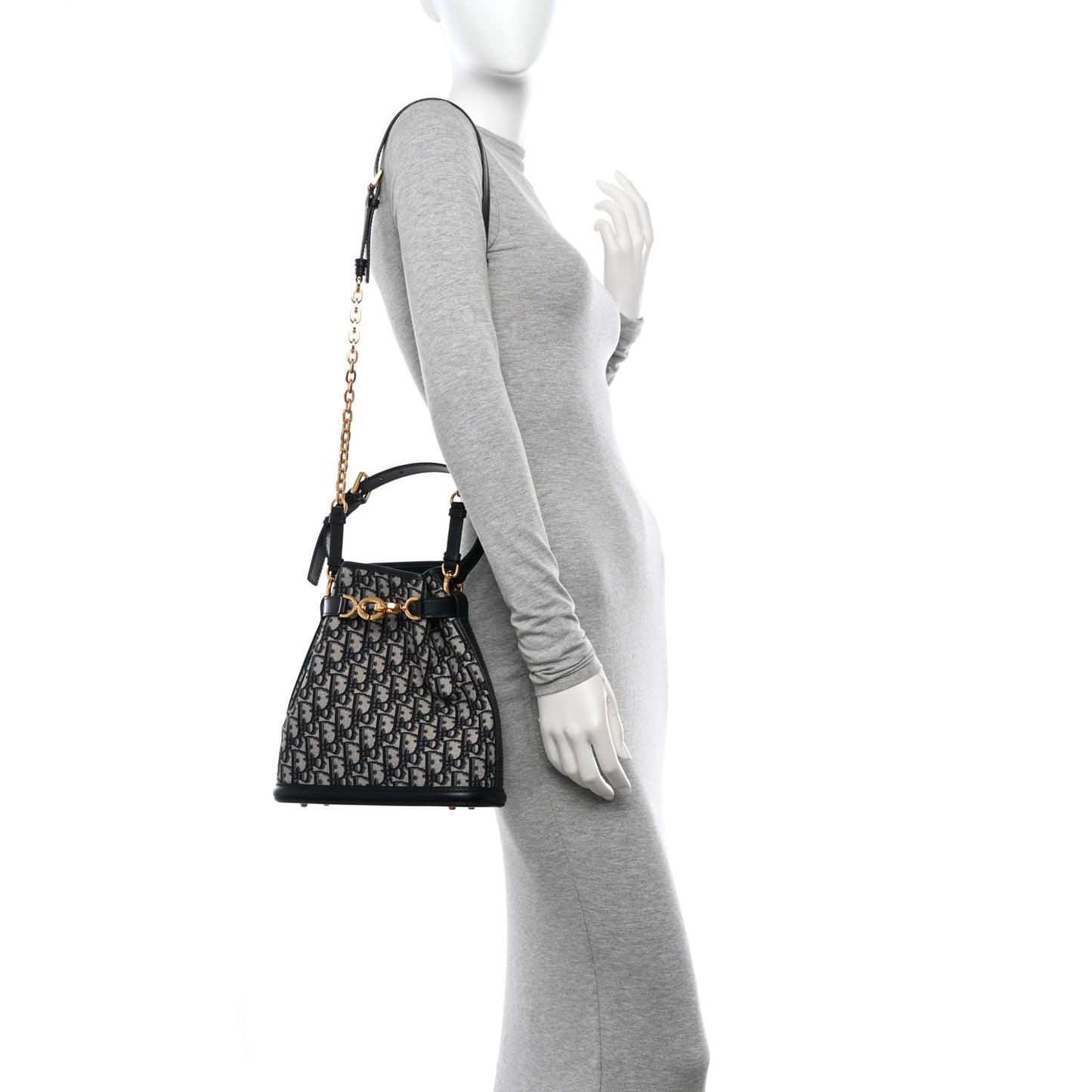 Oblique Calfskin Medium C'est Dior Bucket Bag Blue