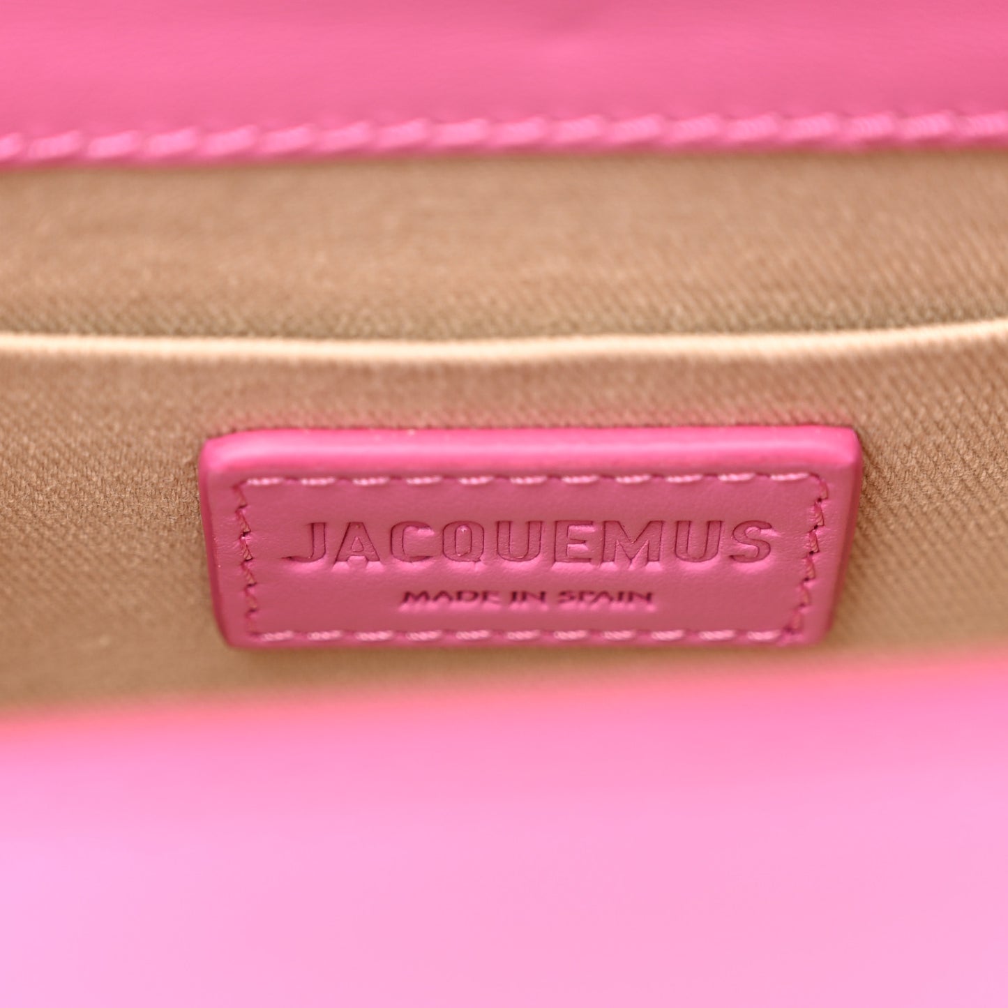 Smooth Calfskin Le Chiquito Noeud Pink