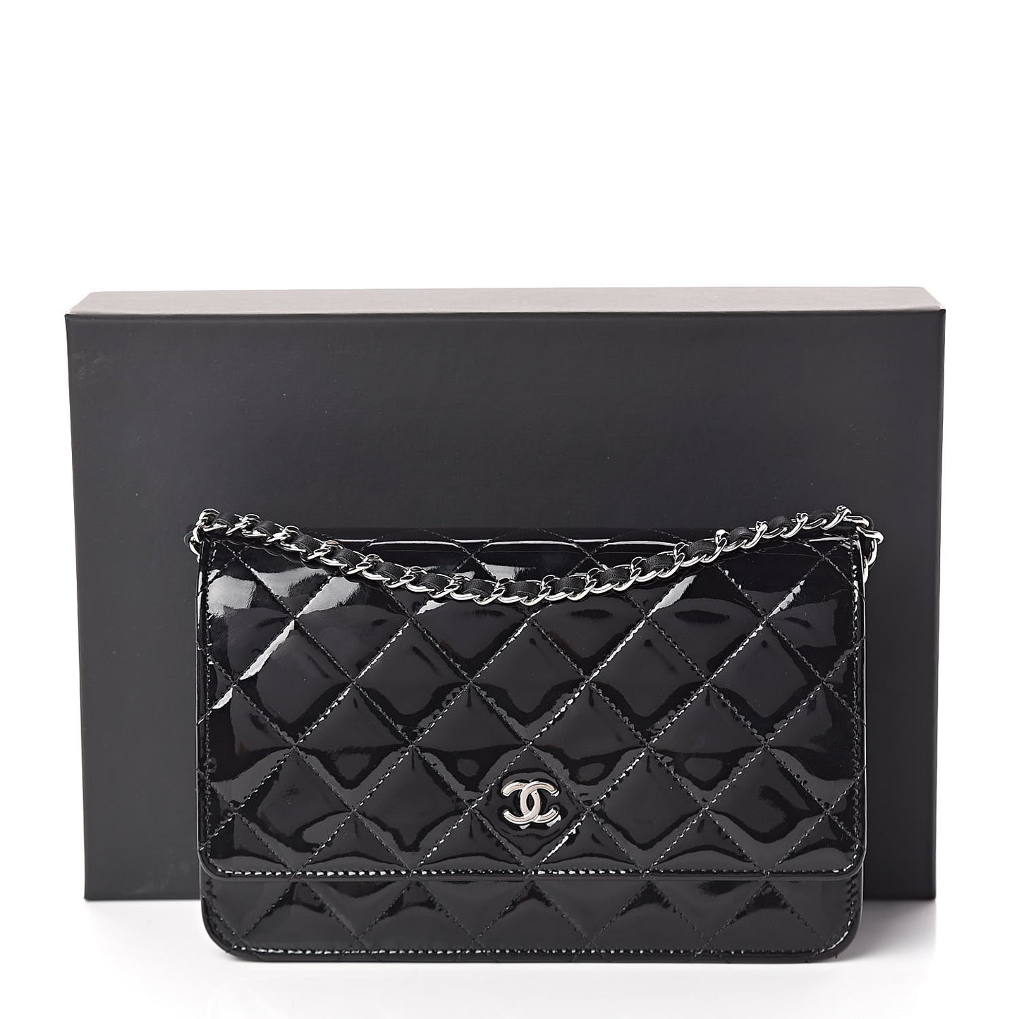 Patent Quilted Wallet On Chain WOC Black