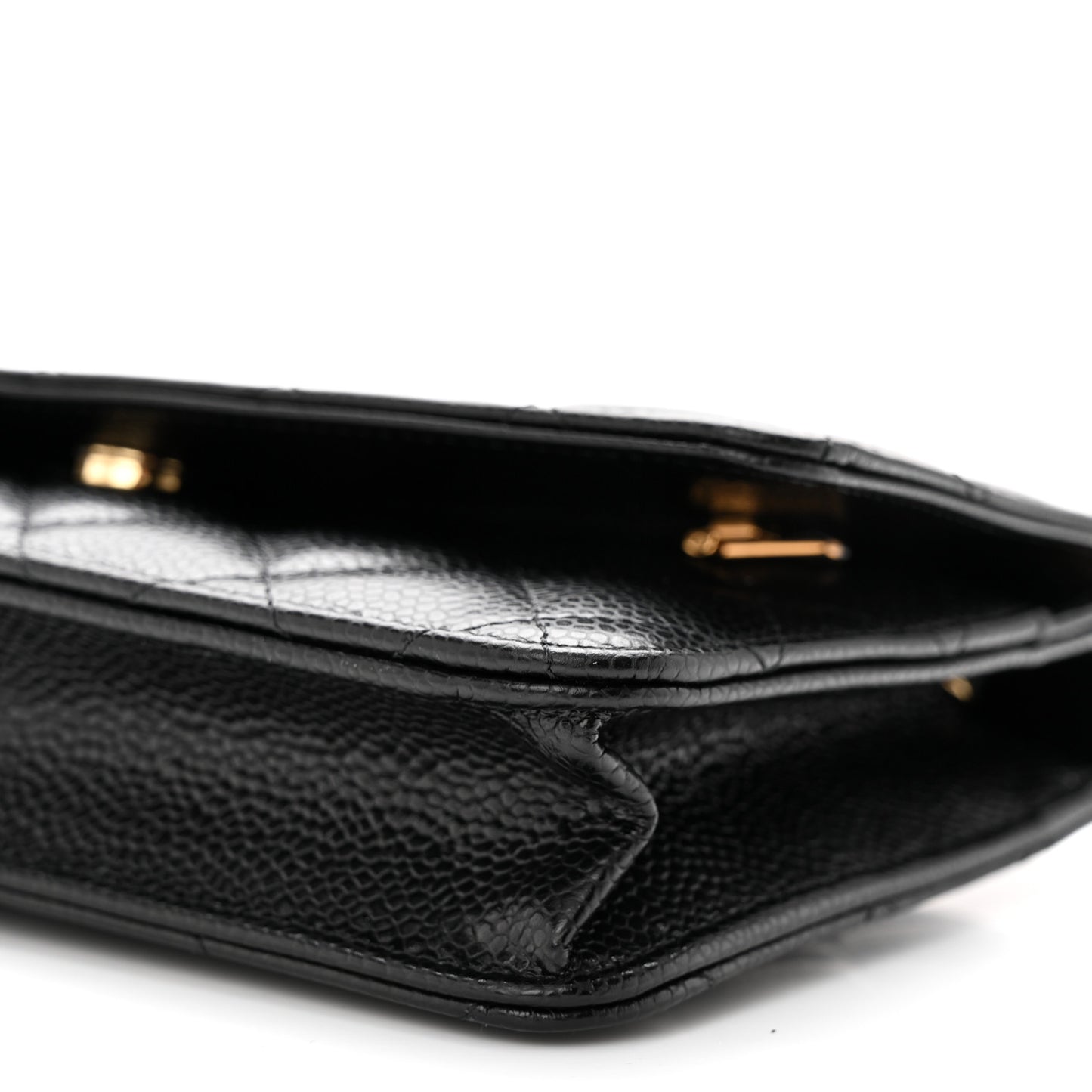 Caviar Quilted Wallet on Chain WOC Black