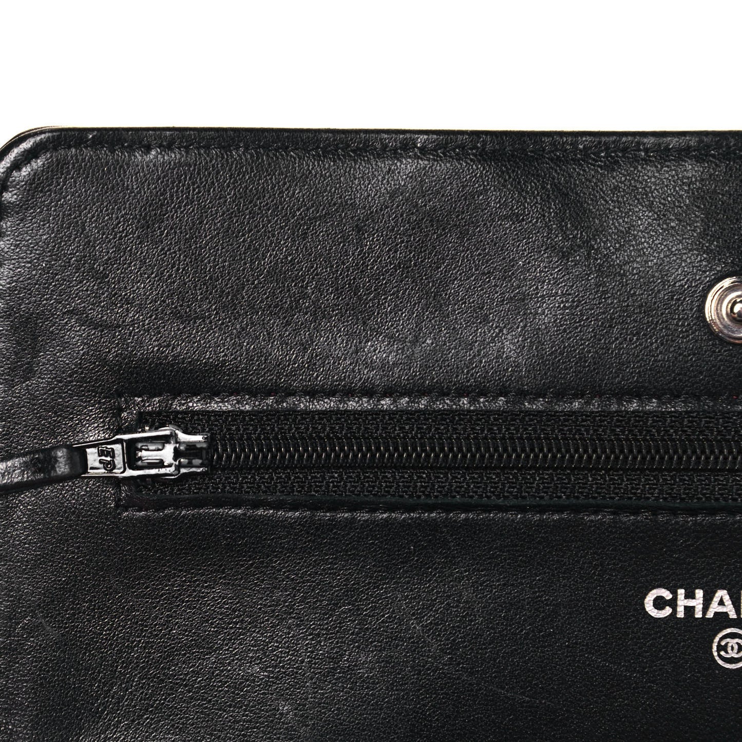 Lambskin Quilted Wallet On Chain WOC Black